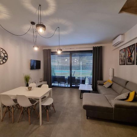 Aprum Apartments 12C Побєрово Екстер'єр фото